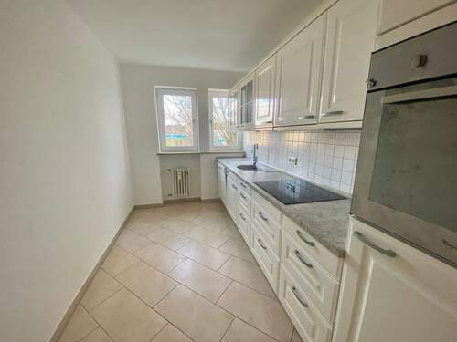 Küche - Etagenwohnung mit 92,00 m&sup2; in Coburg zur Miete