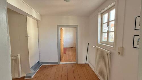 OG Flur, Zugang zu Zimmer 2 (Kind).JPG - 