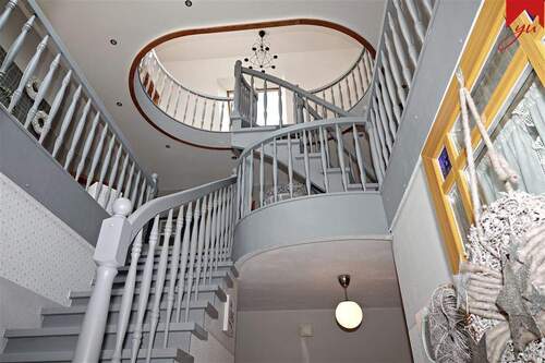 beeindruckender Eingangsbereich - 