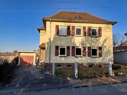 Außenansicht - 7 Zimmer Mehrfamilienhaus, Wohnhaus in Löbau