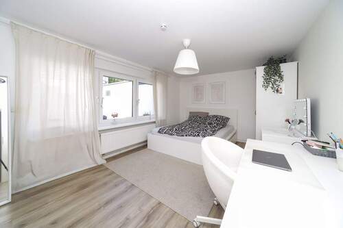 Schlafzimmer 1 - 