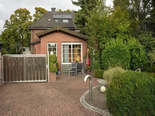Zufahrt Garten - 