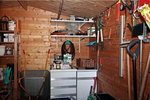 Gartenhäuschen innen - 