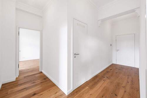 Eingangsbereich - 2 Zimmer Etagenwohnung zum Kaufen in Düsseldorf