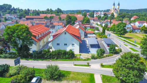 Außen - Etagenwohnung mit 107,40 m² in Rot an der Rot zum Kaufen