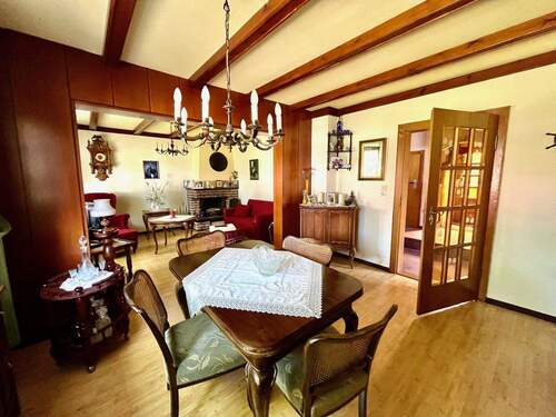 Wohnzimmer mit Essbereich - 