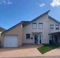 TOP-GELEGENHEIT! Doppelhaushälfte mit Weitblick in ruhiger Lage in Monzingen zu vermieten