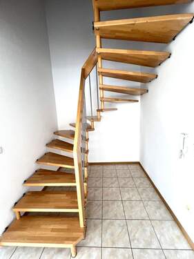 Treppe ins DG - 