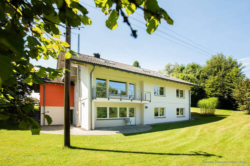 Hausansicht Garten - 1 Zimmer Einfamilienhaus in Herrischried / Großherrischwand