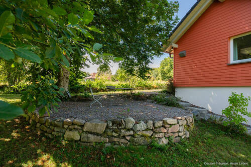 Naturstein-Terasse - Einfamilienhaus mit 327,00 m² in Herrischried / Großherrischwand zum Kaufen
