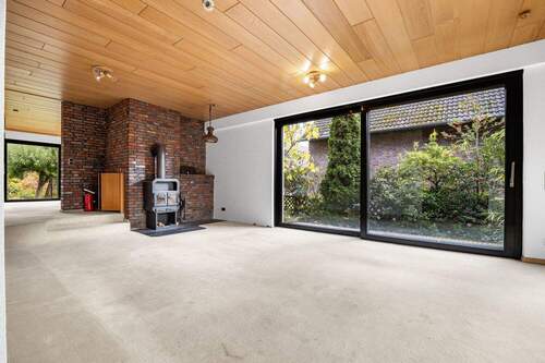 Wohnzimmer mit Kamin - 