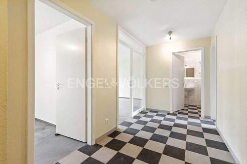 Flur - Etagenwohnung mit 69,30 m&sup2; in Norderstedt zum Kaufen