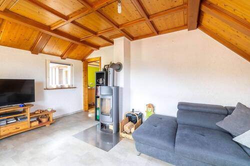 Wohnzimmer - 4 Zimmer Etagenwohnung zum Kaufen in Haslach im Kinzigtal