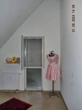 Zimmer 2. DG - 