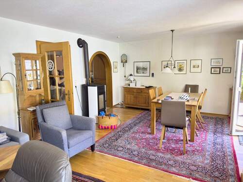 EG-Wohnzimmer - 5 Zimmer Reihenmittelhaus zum Kaufen in Biessenhofen