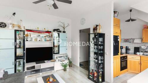 Wohnzimmer 2 - 2 Zimmer Etagenwohnung in Weimar