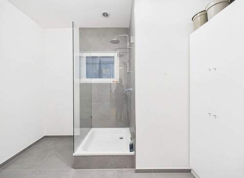 Duschbad Souterrain - 