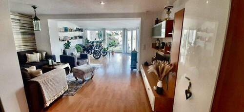 Wohnzimmer - 4 Zimmer Doppelhaushälfte in Berlin