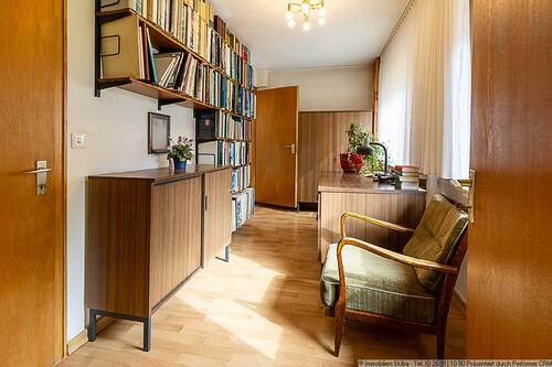Arbeitszimmer - 
