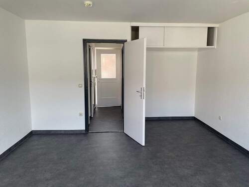 Wohnen/Schlafen - 1 Zimmer Etagenwohnung zur Miete in Nürnberg