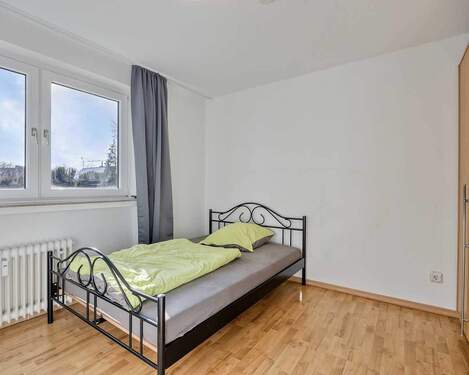 Schlafzimmer (OG) - 