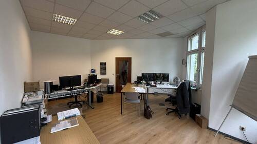 Büro-/Praxisraum - 