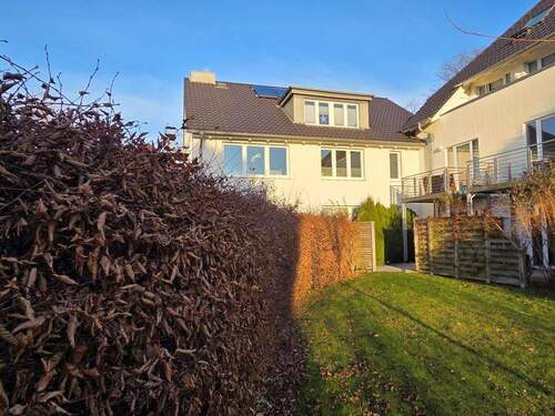 Bild 2 - 1 Zimmer Mehrfamilienhaus, Wohnhaus zum Kaufen in Hamburg