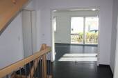 Eingangsbereich - 4 Zimmer Einfamilienhaus zum Kaufen in Hausen