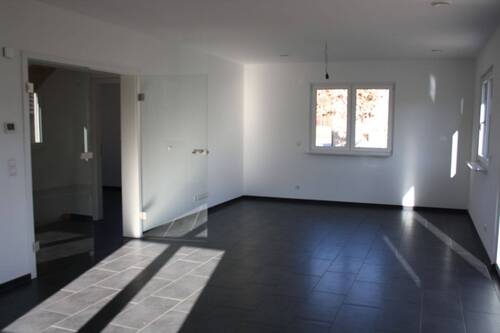 Wohnbereich - Einfamilienhaus mit 137,00 m&sup2; in Hausen zum Kaufen