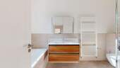 OG Whg. 2 - Badezimmer - 