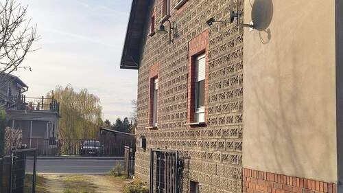 Hausansicht - 4 Zimmer Einfamilienhaus in Byhleguhre-Byhlen