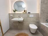 Musterwohnung_Badezimmer - 