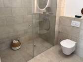 Musterwohnung_Badezimmer - 