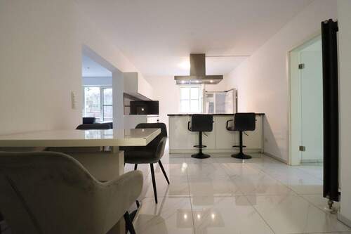 Koch-Essbereich - 2 Zimmer Etagenwohnung in Burgoberbach