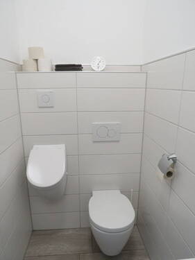 Toilette 2 / Vorraum/Flur - 
