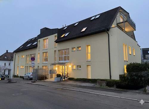 Außenansicht Dämmerung - 