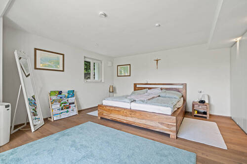 Schlafzimmer im Erdgeschoss - 