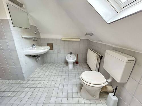 WC DG - 