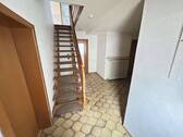 Diele - 7 Zimmer Reihenendhaus zum Kaufen in Diemelstadt-Wrexen