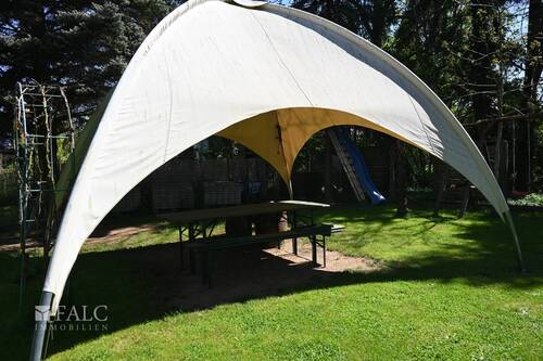 Garten z.B. mit Zelt - 