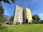 Hausansicht - 2 Zimmer Etagenwohnung zum Kaufen in Göttingen