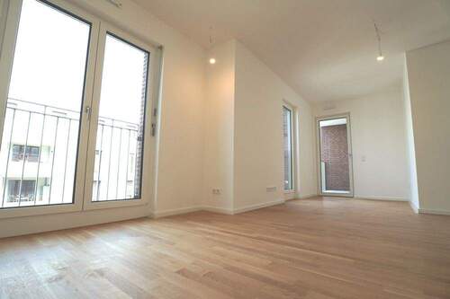 Bild 1 - -Neubau-Zweitbezug teilmöbliert- City-Appartement Nähe EZB!