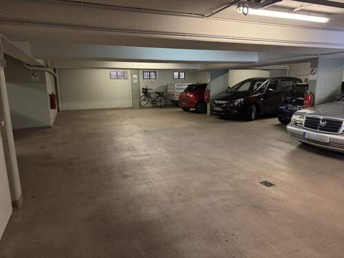 Tiefgarage - 