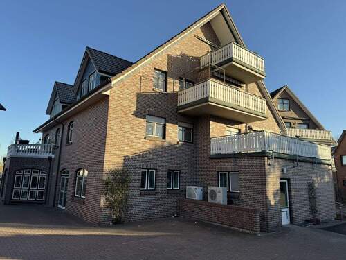 Außenansicht - Mehrfamilienhaus, Wohnhaus mit 1.120,10 m&sup2; in Burg zum Kaufen