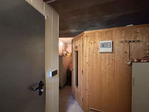 Gartengeschoss Sauna - 