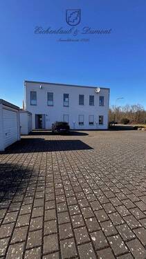 Garagen und Stellplätze - Büro mit 270,00 m&sup2; in Saarwellingen zum Kaufen