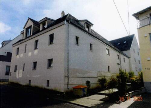 Ansicht Westseite - Etagenwohnung mit 99,00 m&sup2; in Cadolzburg zum Kaufen