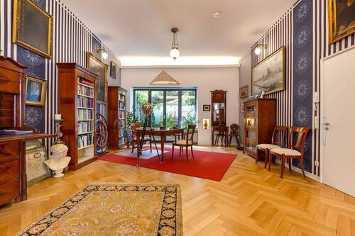 Büro/Praxis Hofansicht EG. - 9 Zimmer Reihenmittelhaus in Köln