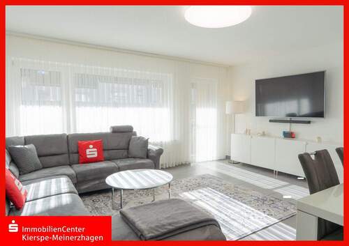 Wohn- und Esszimmer - Bild 1 - *SPKKM* Top modernisierte Terrassenwohnung mit Garage in beliebter Lage von Meinerzhagen!