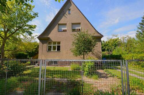 Front - 4 Zimmer Einfamilienhaus in Blankenfelde